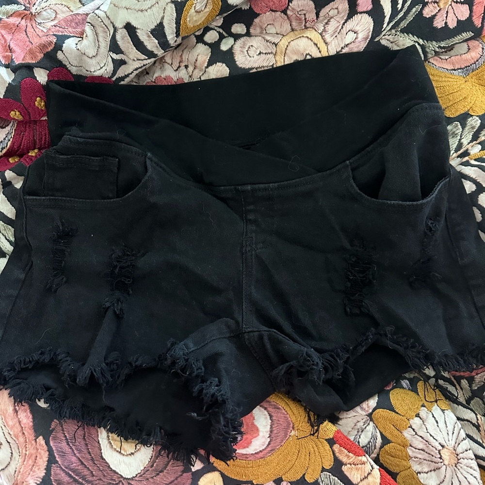Maternity/ Postpartum Black Shorts